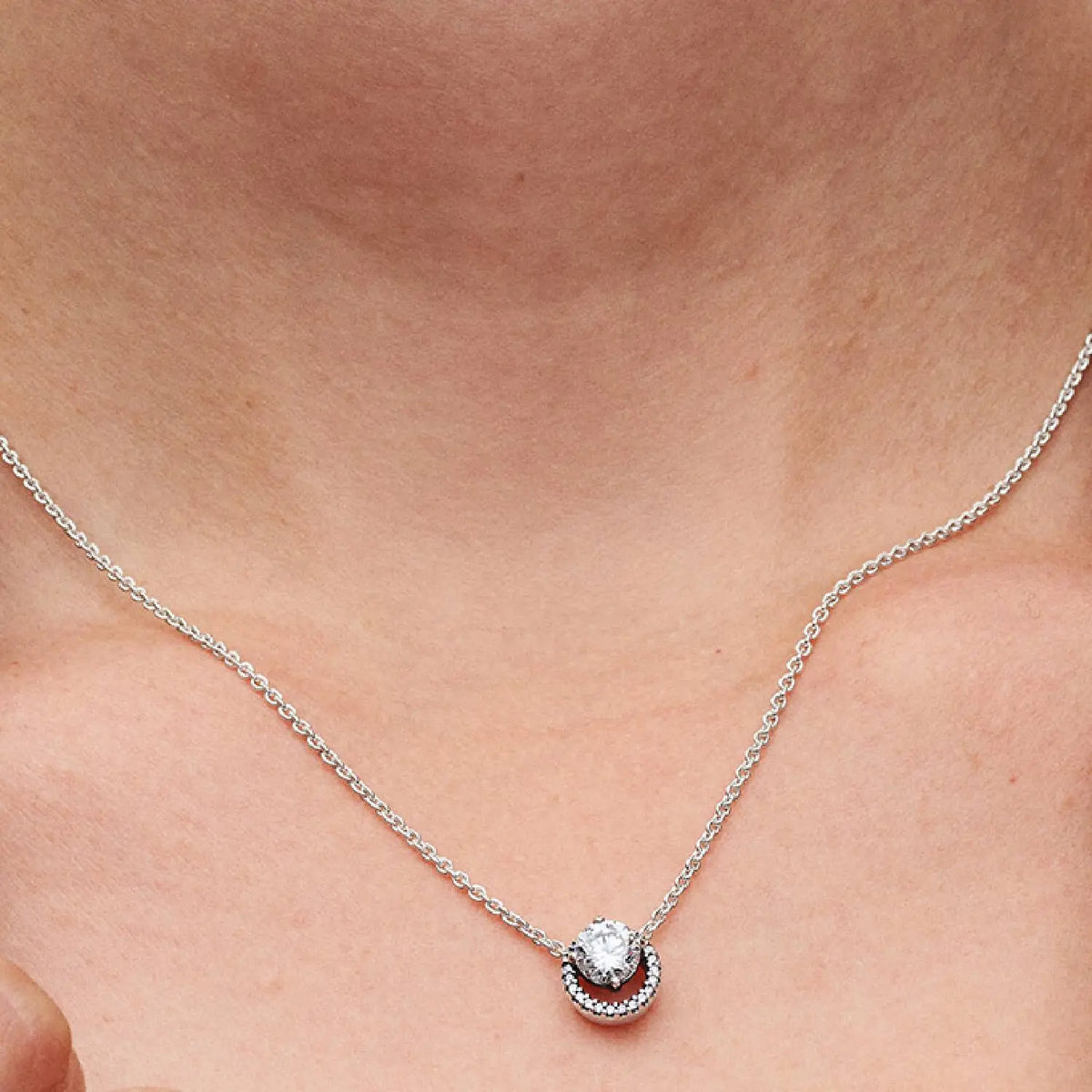 Pandora Funkelnder Runder Strahlenkranz Collier-Halskette