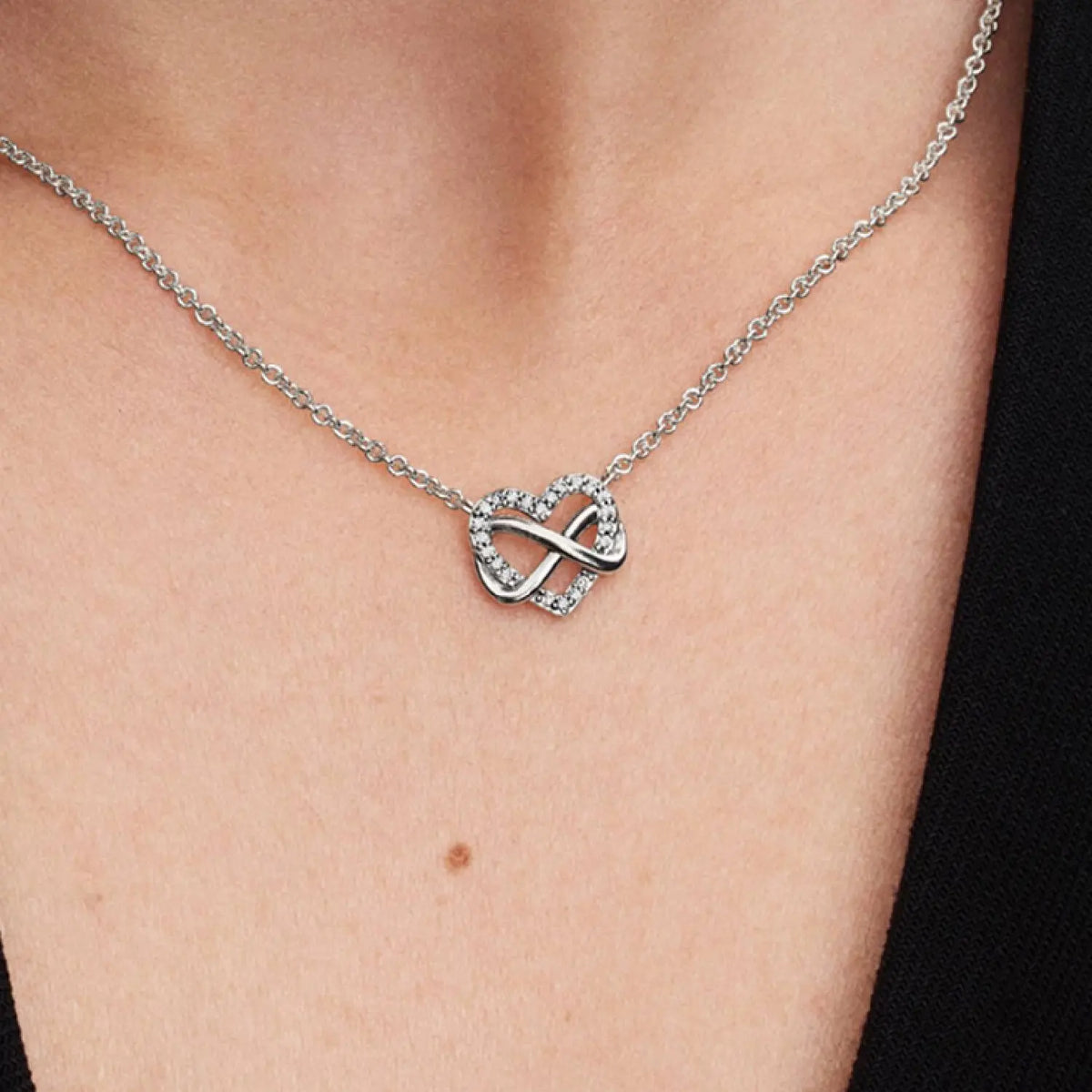 Pandora Funkelnde Unendlichkeits-Herz Collier-Halskette