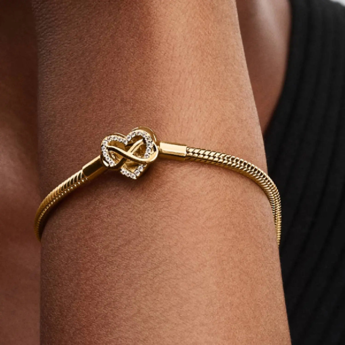 Pandora Moments Schlangenarmband mit Unendlichkeits-Herzverschluss