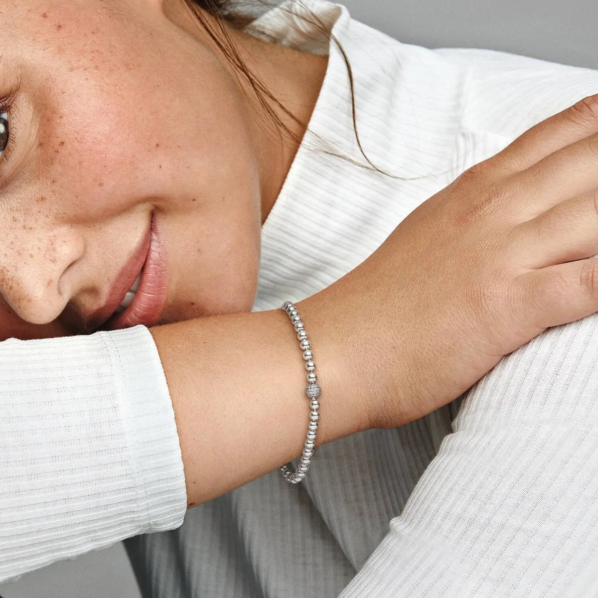 Pandora Kugel & Pavé Armband