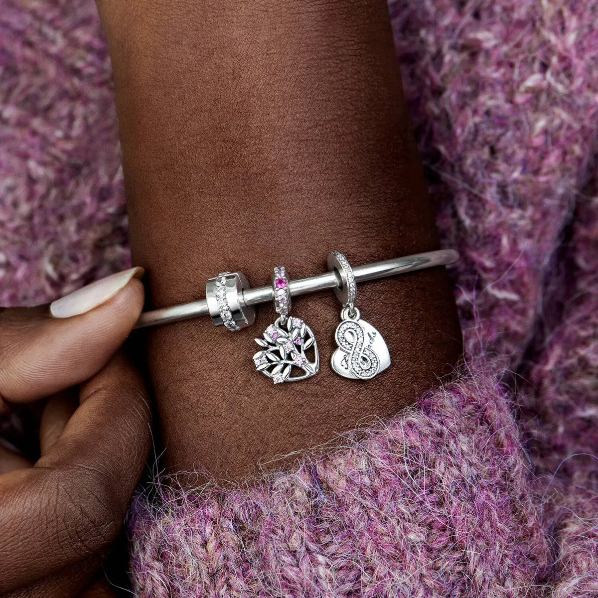 Pandora Moments Klare Funkelnde Linie Clip-Charm
