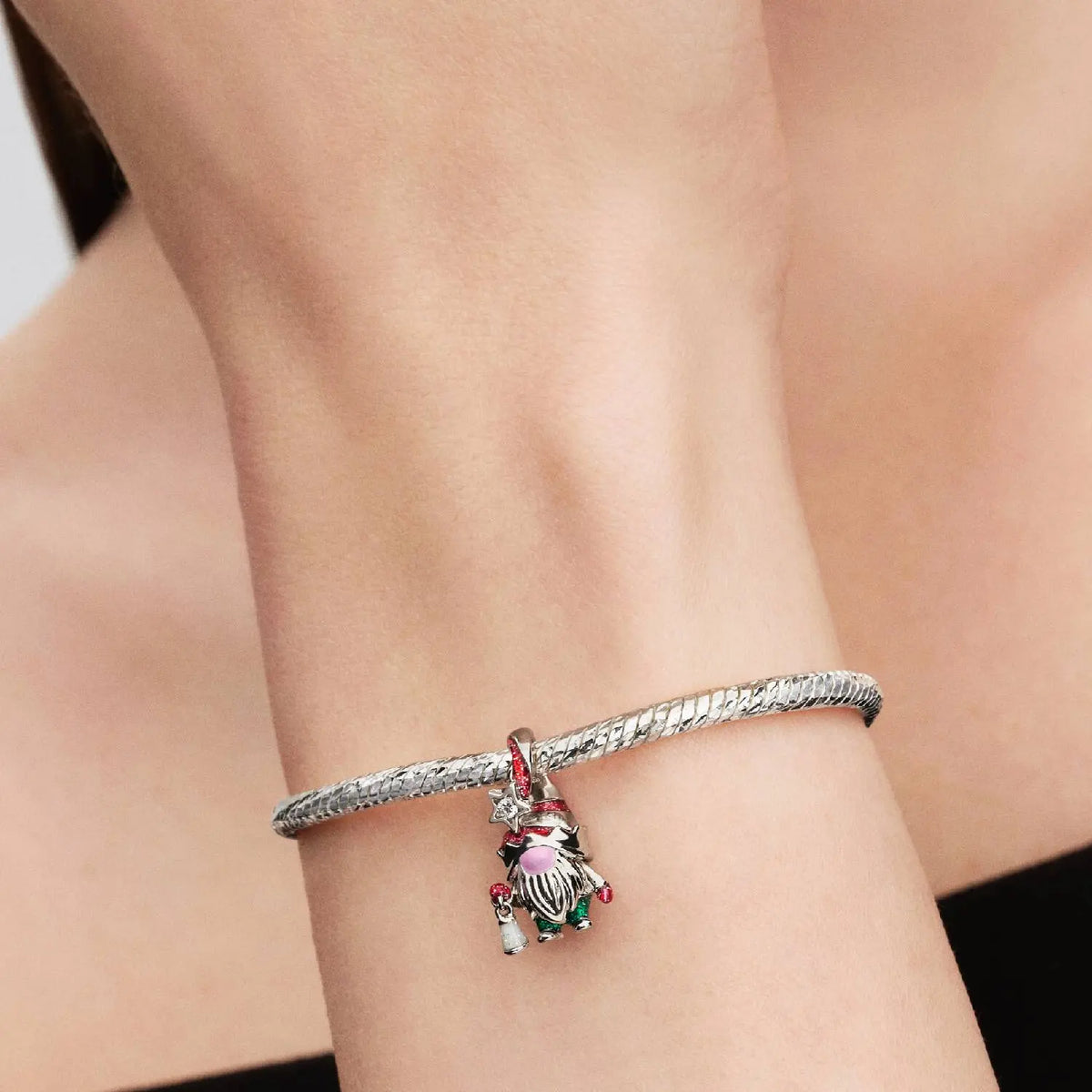 Pandora Moments Im Dunkeln leuchtender Wichtel Charm