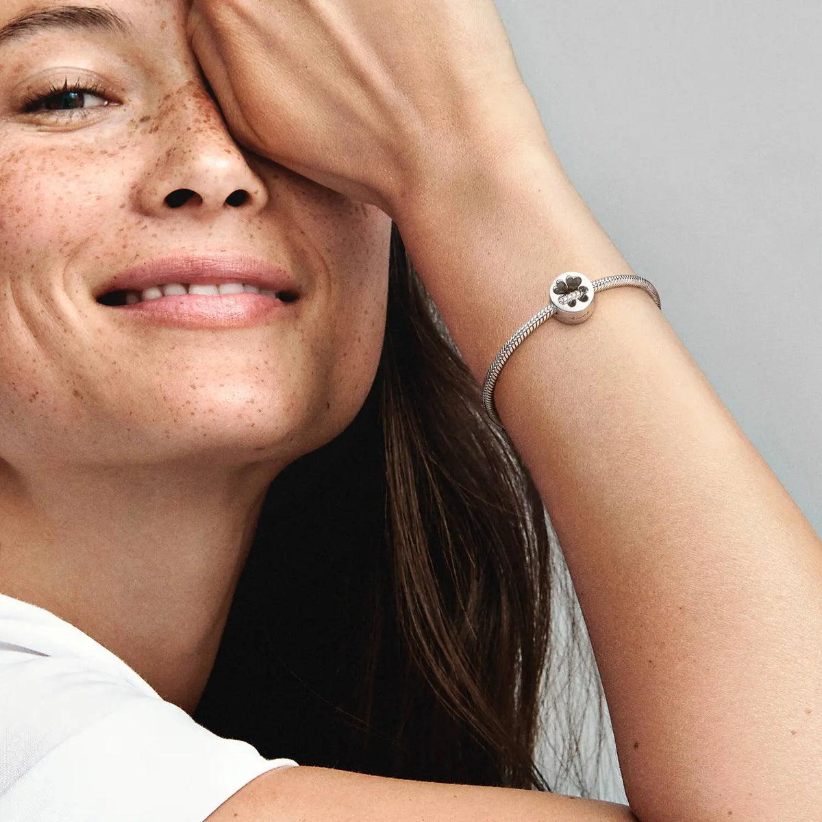 Pandora Moments Glück und Mut Vierblättriges Kleeblatt Charm