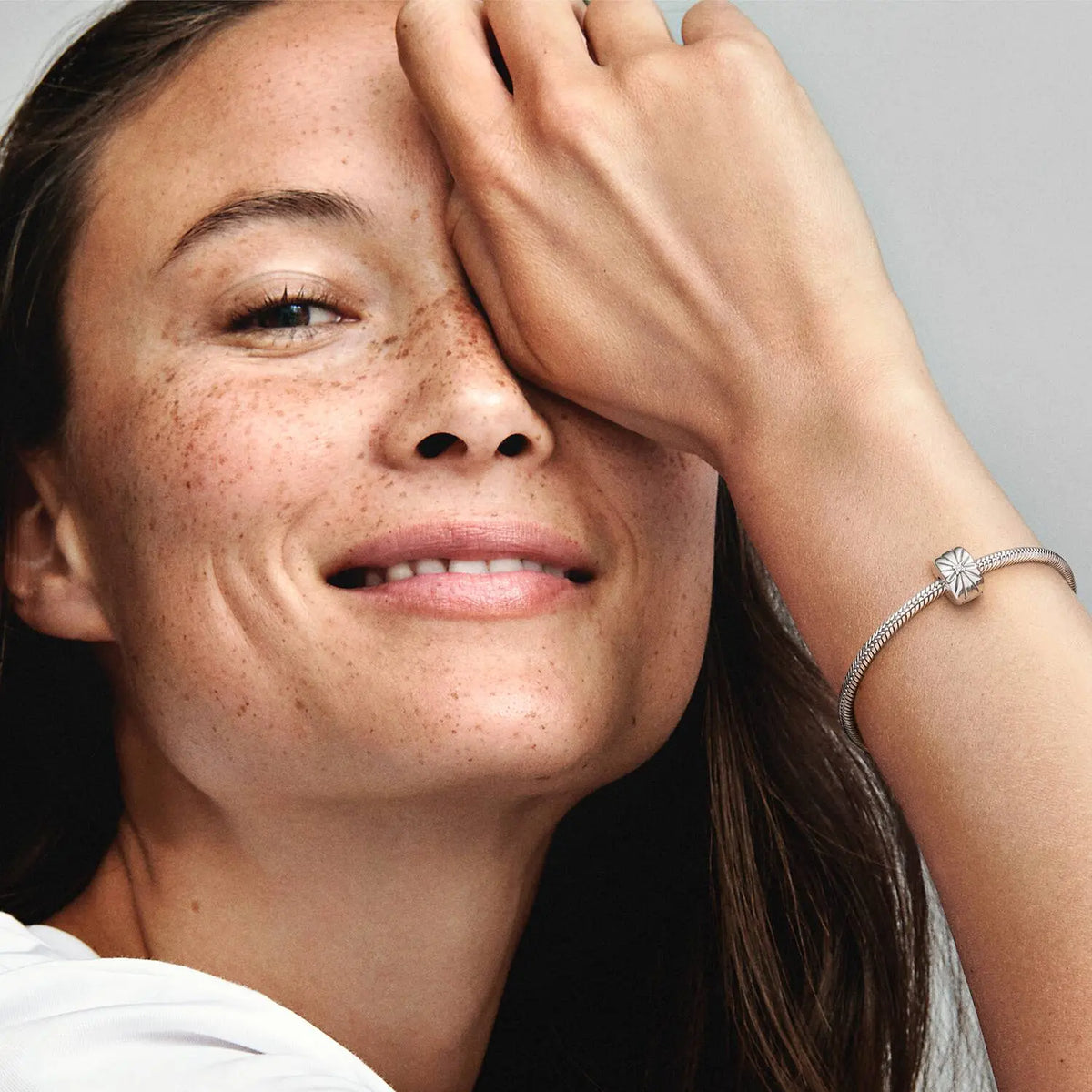 Pandora Moments Funkelnder Sonnenstrahl Clip-Charm