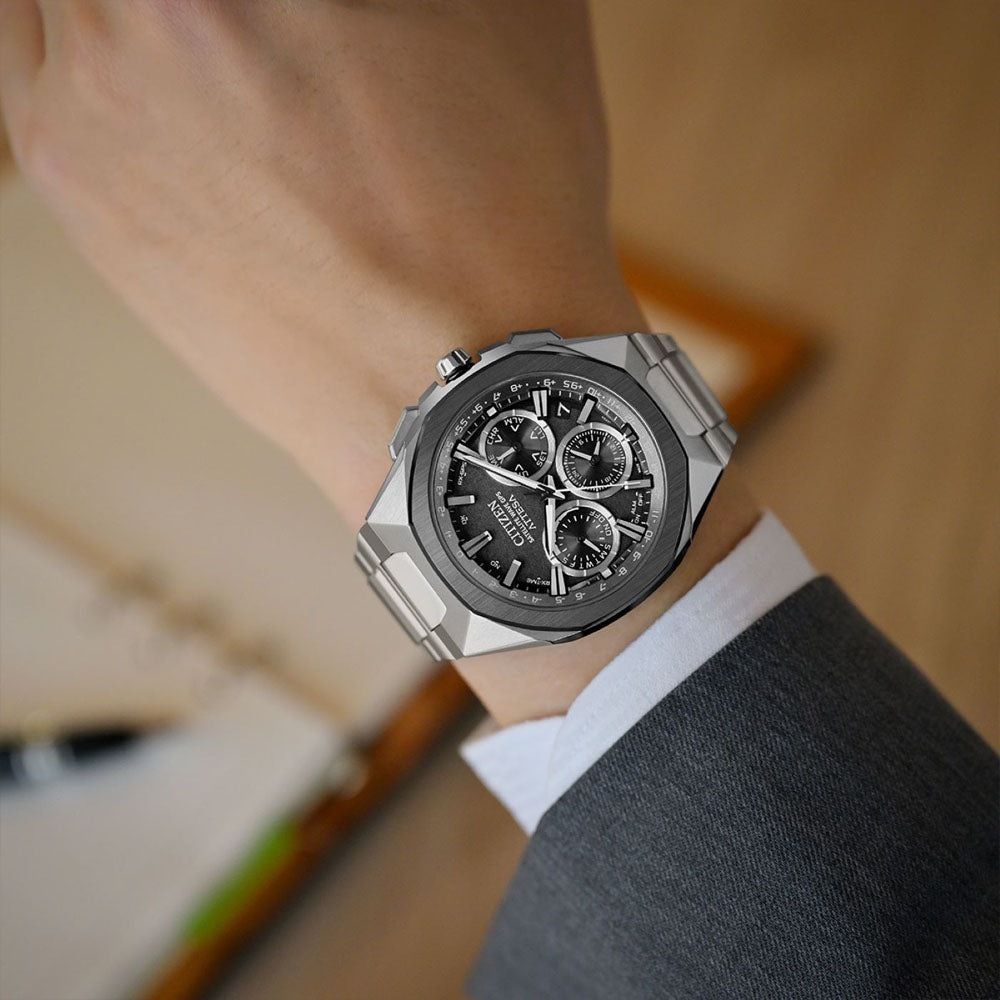 Citizen Attesa F950 Spaceship Herrenuhr