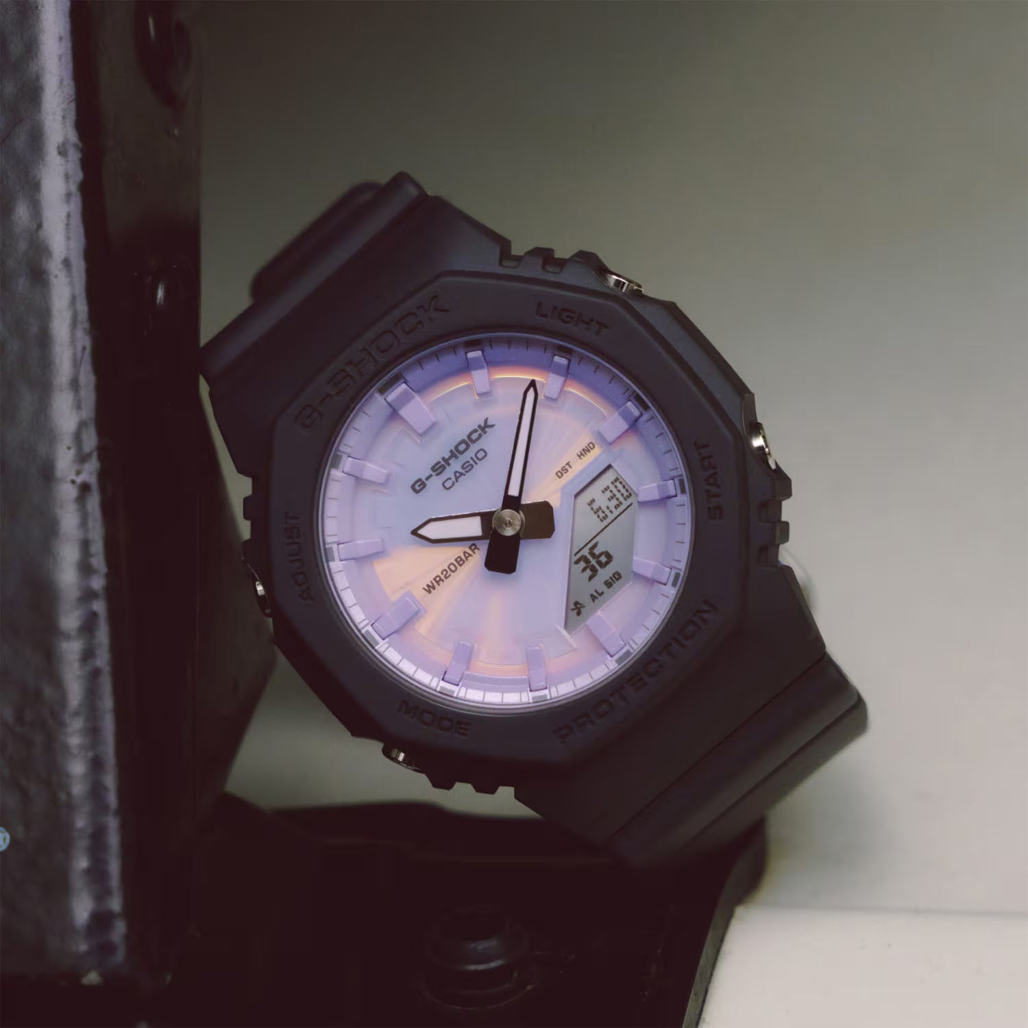 CASIO G-SHOCK Classic GMA-P2100 Damenuhr