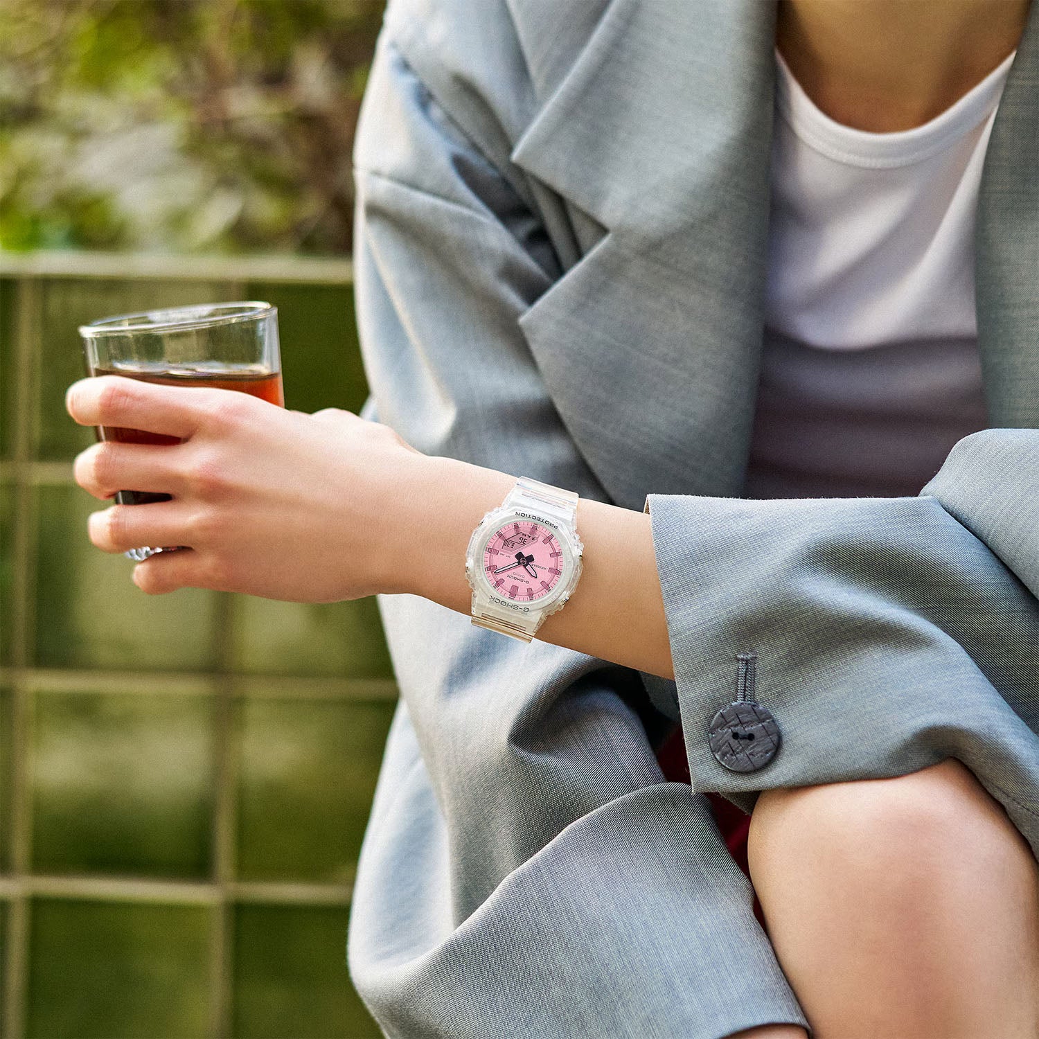 CASIO G-SHOCK Classic GMA-P2100 Damenuhr