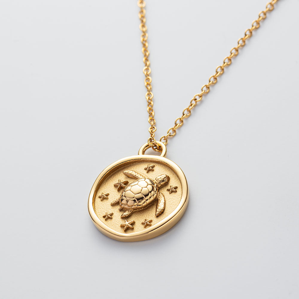 Paul Hewitt Halskette Turtle Coin Gold
