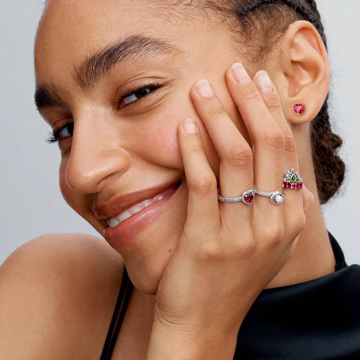 Pandora Ausgeprägtes Rotes Herz Ring