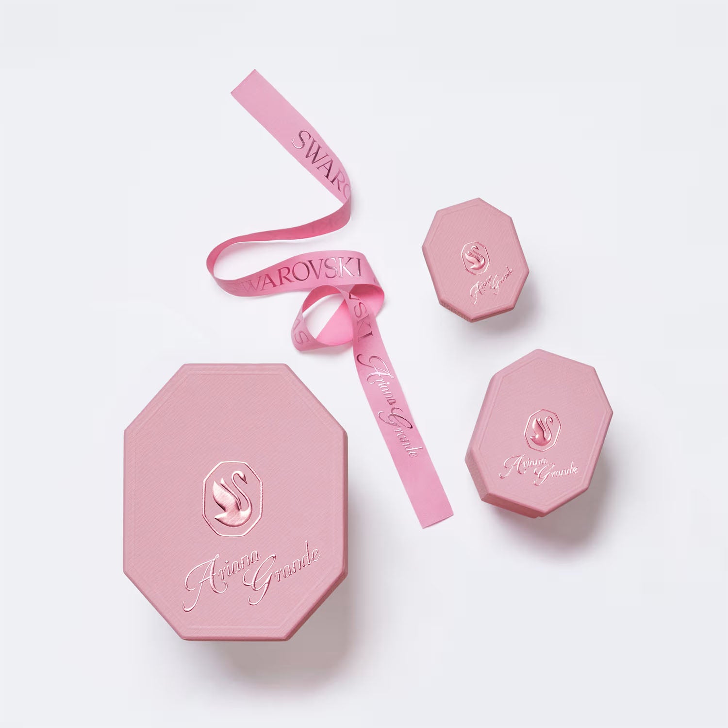 Ariana Grande x Swarovski Capsule Halskette Herz