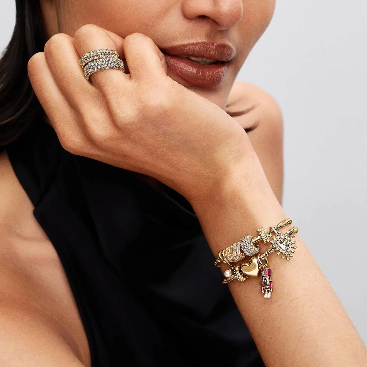 Pandora Eingehülltes Herz Charm