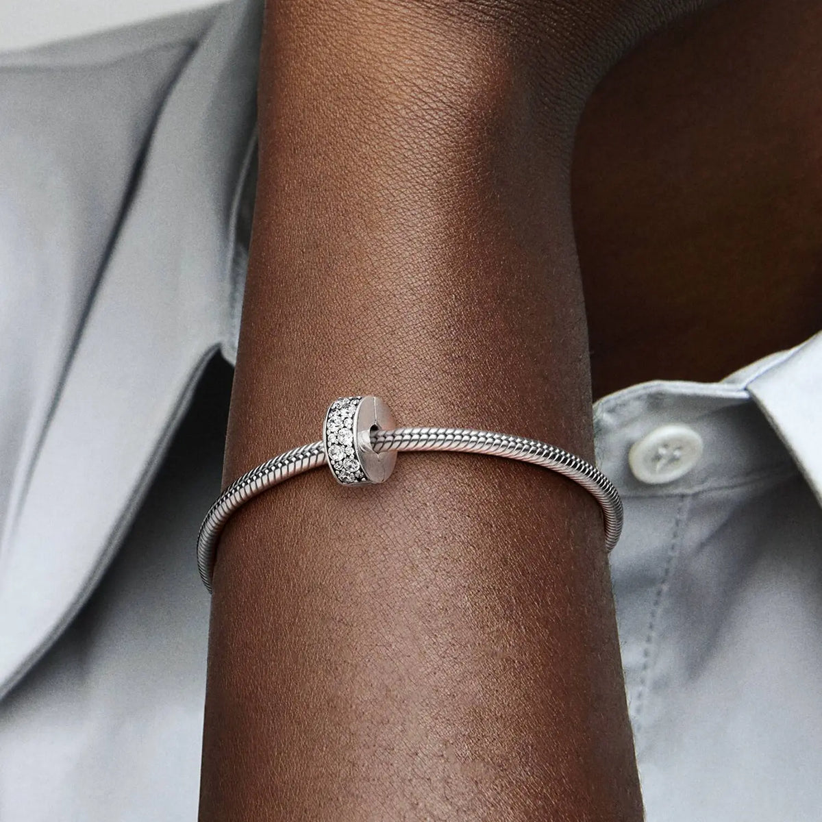 Pandora Moments Klarer Pavé Clip-Charm