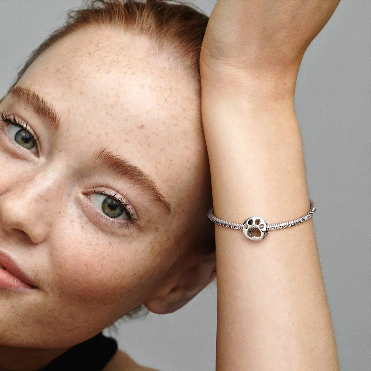 Pandora Moments Hundepfotenabdruck Charm