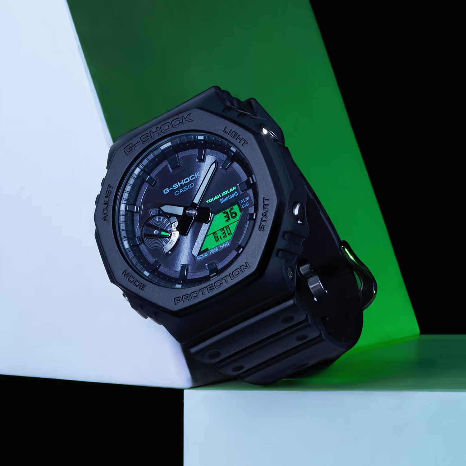CASIO G-SHOCK GA-B2100 Bluetooth® Herrenuhr