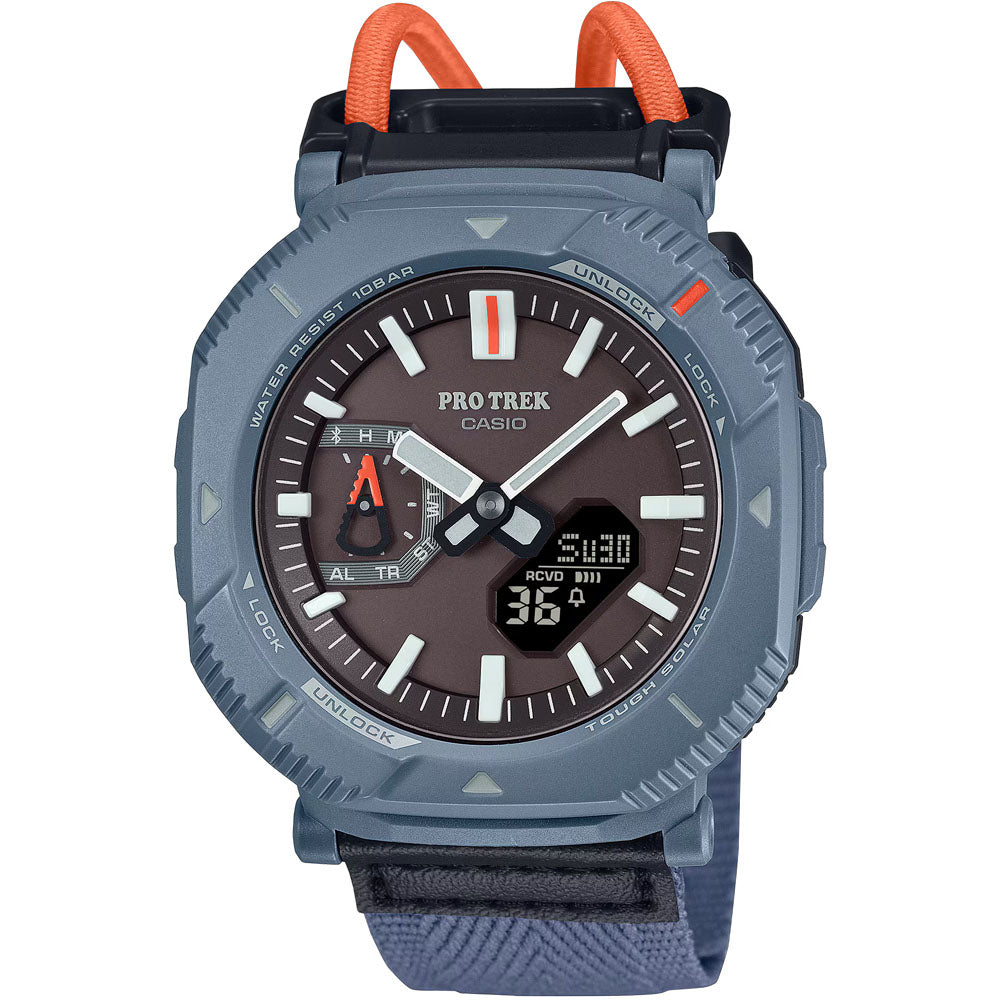 CASIO PRO TREK Bluetooth® Solar Herrenuhr